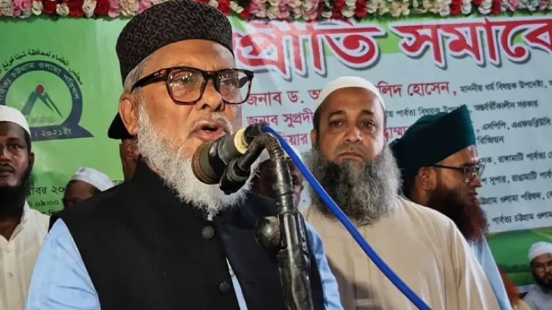 সেফ এক্সিট চাচ্ছি না, দায়িত্ব বুঝিয়ে দিয়ে নিজের ঘরে থাকবো: ধর্ম উপদেষ্টা