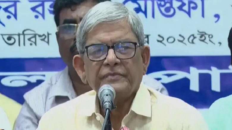 চাপিয়ে দেওয়া কোনো কিছু এই দেশের মানুষ গ্রহণ করে না উল্লেখ করে বিএনপির মহাসচিব মির্জা ফখরুল ইসলাম আলমগীর বলেন, ‘নির্বাচনকে বিলম্বিত করতেই পিআর পদ্ধতির নামে আন্দোলন চলছে।’