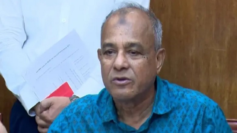 আসন্ন জাতীয় সংসদ নির্বাচনে মাঠ পর্যায়ে প্রায় ৮০ হাজারের বেশি সশস্ত্র বাহিনীর সদস্য মোতায়েন করা হবে বলে জানিয়েছেন স্বরাষ্ট্র উপদেষ্টা লেফটেন্যান্ট জেনারেল (অব.) জাহাঙ্গীর আলম চৌধুরী।