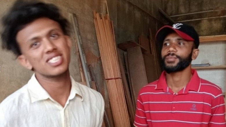 চাঁদাবাজির সময় বৈষম্যবিরোধী ছাত্র আন্দোলনের দুই নেতা আটক