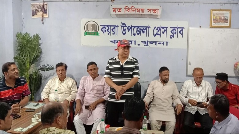 কয়রায় সাংবাদিকদের সাথে বাসস চেয়ারম্যানের মতবিনিময়