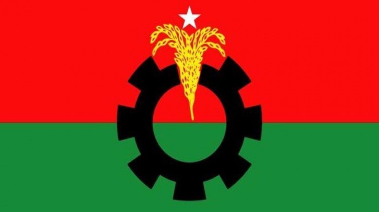 মনোনয়নকে কেন্দ্র করে হানাহানি, মধ্যরাতে বিএনপির চা...