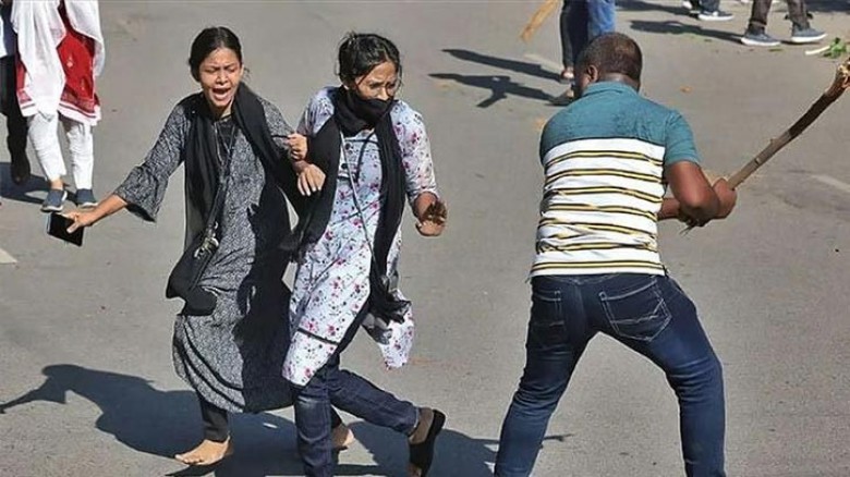 সহিংস হামলায় ছাত্রলীগের ৪০৩ জনের সংশ্লিষ্টতা পেয়েছ...