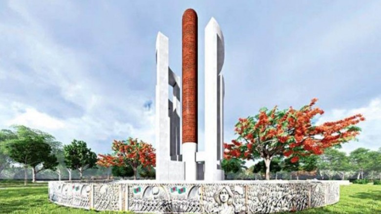 ফেনীতে জুলাই শহীদ স্মৃতিস্তম্ভে আগুন...