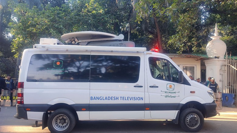 শেখ হাসিনার মামলায় রায় লাইভ করবে রয়টার্স ও বিটিভি...