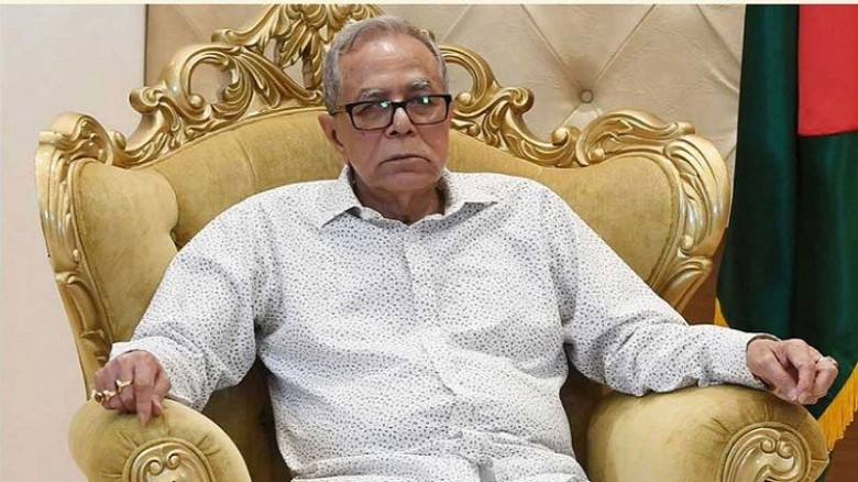 সৌন্দর্যবর্ধনে রাষ্ট্রের ক্ষতি, সাবেক রাষ্ট্রপতি হামিদের বিরুদ্ধে অনুসন্ধানে দুদক