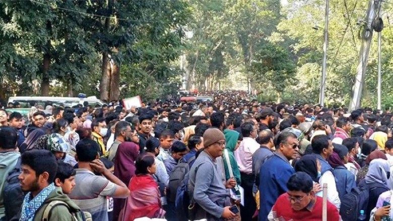 চবি ‘ডি’ ইউনিটের ভর্তি পরীক্ষা শুরু, আসনপ্রতি লড়ছে...